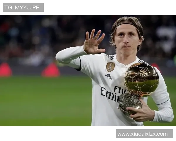 足球明星名字创意剪辑图片展现球场魅力与个人风采的艺术之旅 足球明星名字创意剪辑图片展现球场魅力与个人风采的艺术之旅