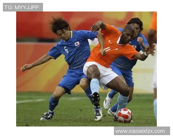 成都足球队的包夹战术解析与其在比赛中的深远影响 成都足球队的包夹战术解析与其在比赛中的深远影响