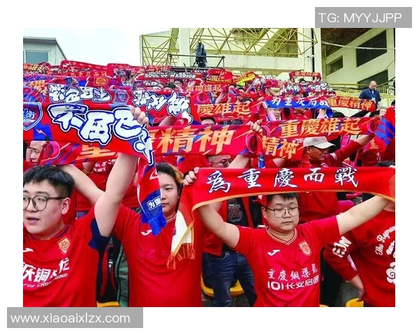 足球明星踏上中国土地与球迷亲密互动的精彩瞬间视频合集 足球明星踏上中国土地与球迷亲密互动的精彩瞬间视频合集